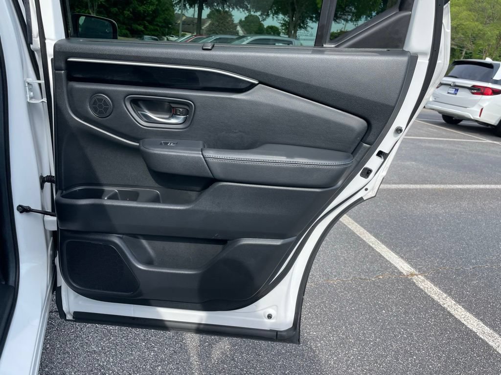Certified 2025 Honda Pilot Touring image 35