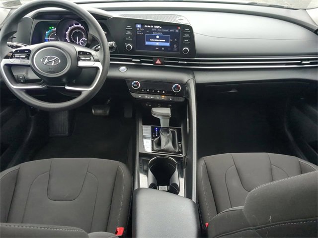 Used 2022 Hyundai Elantra Blue image 13