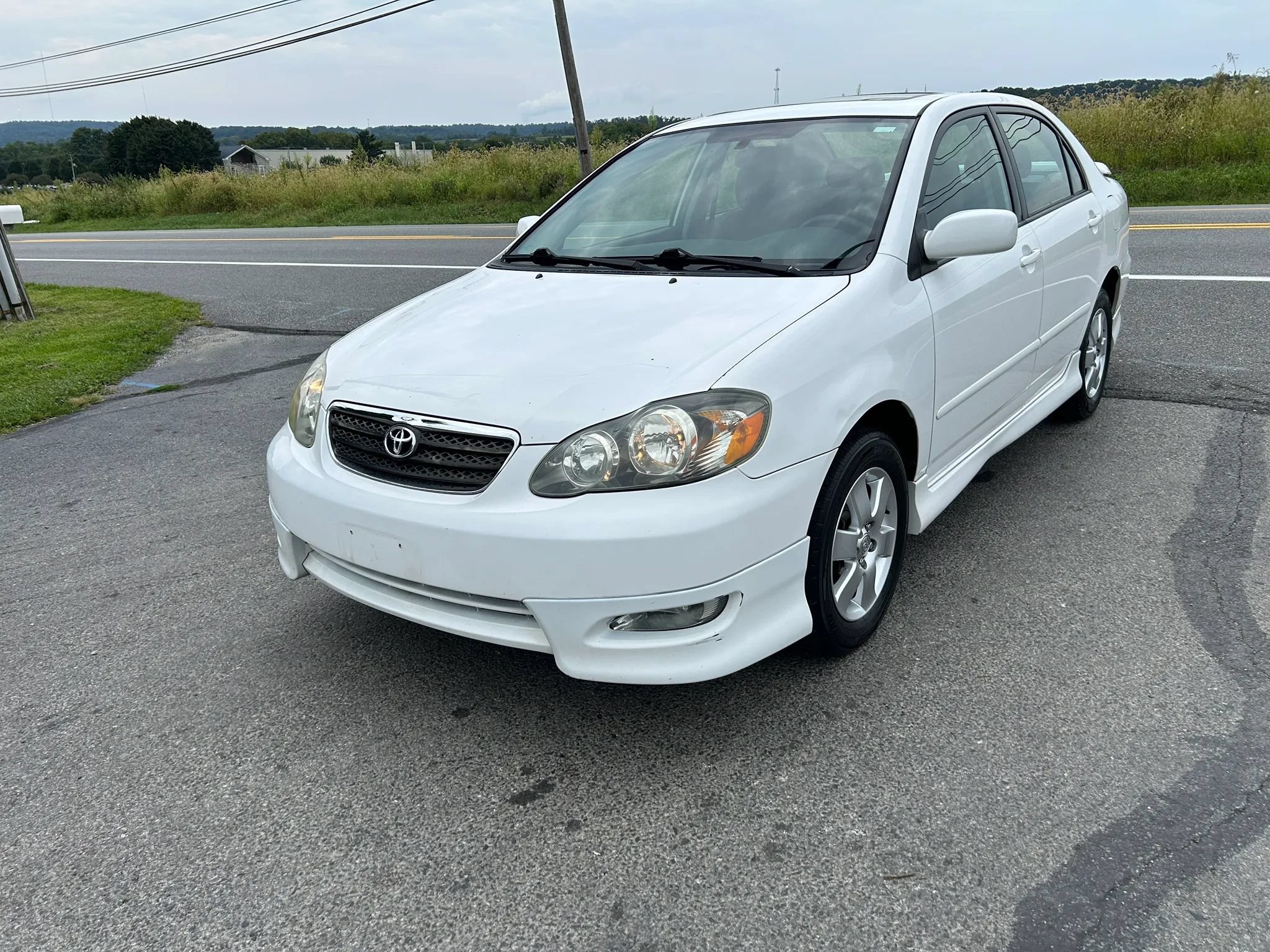Used 2007 Toyota Corolla S w/ Extra Value Pkg 1 FWD image 5