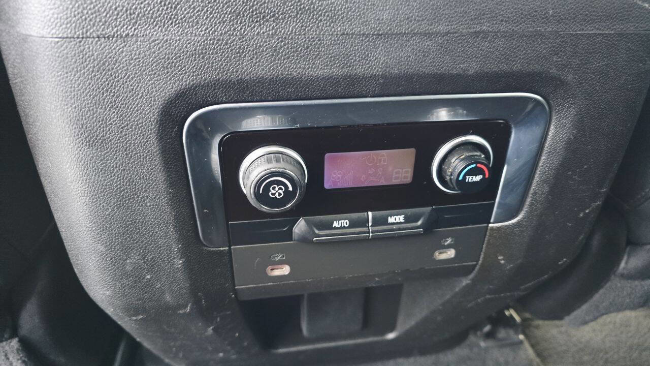 Used 2021 Chevrolet Tahoe RST image 17