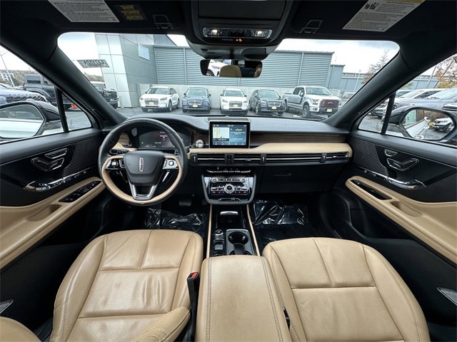 Certified 2022 Lincoln Corsair Reserve w/ Equipment Group 201A image 3