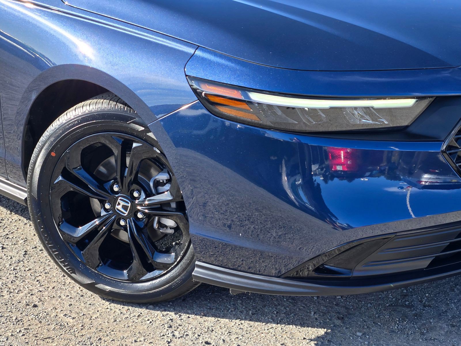 Used 2025 Honda Accord SE image 9