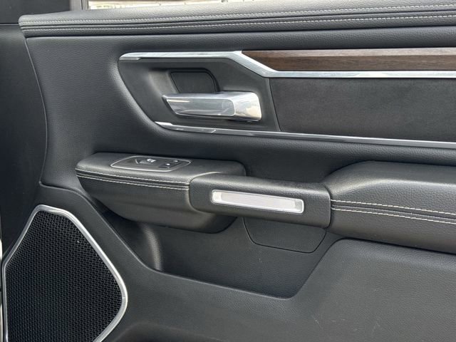 Used 2022 RAM 1500 Laramie AWD/4WD image 29