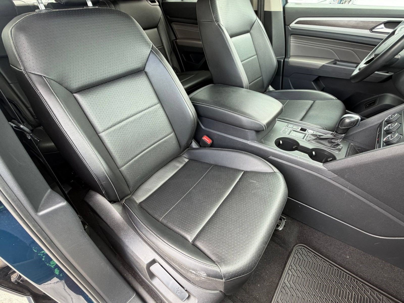 Used 2021 Volkswagen Atlas SE FWD image 22