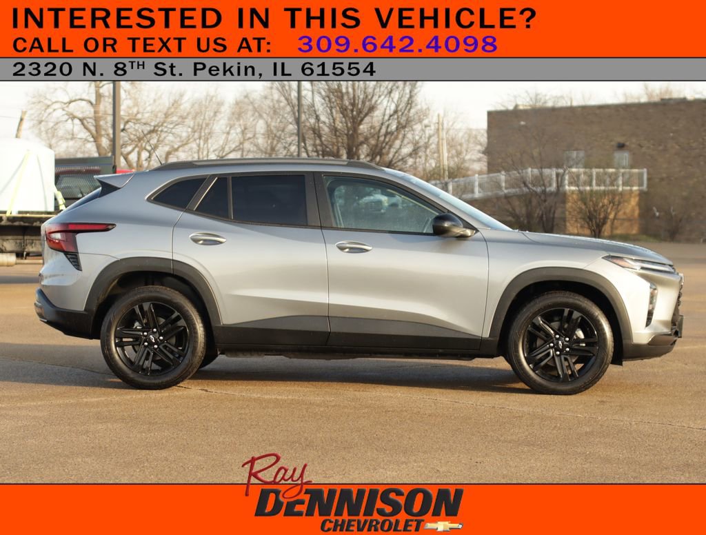 Used 2024 Chevrolet Trax ACTIV w/ Sunroof Package image 8