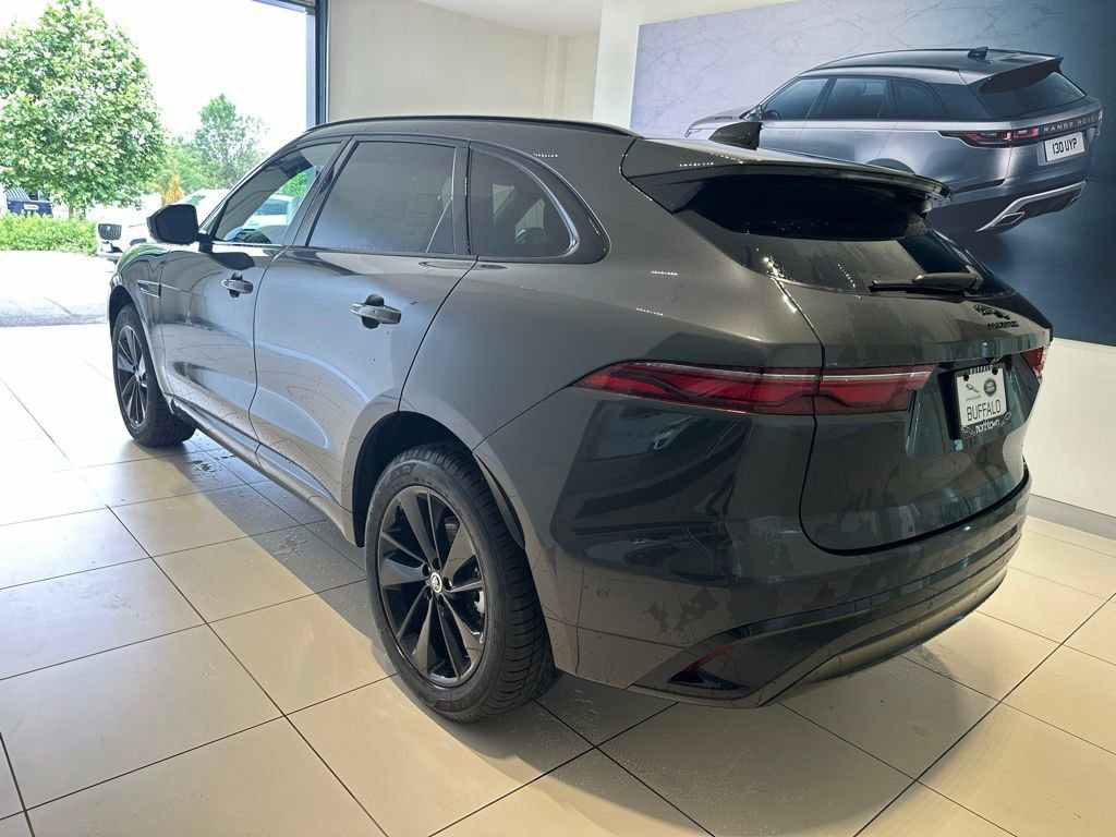 New 2025 Jaguar F-PACE R-Dynamic S image 2