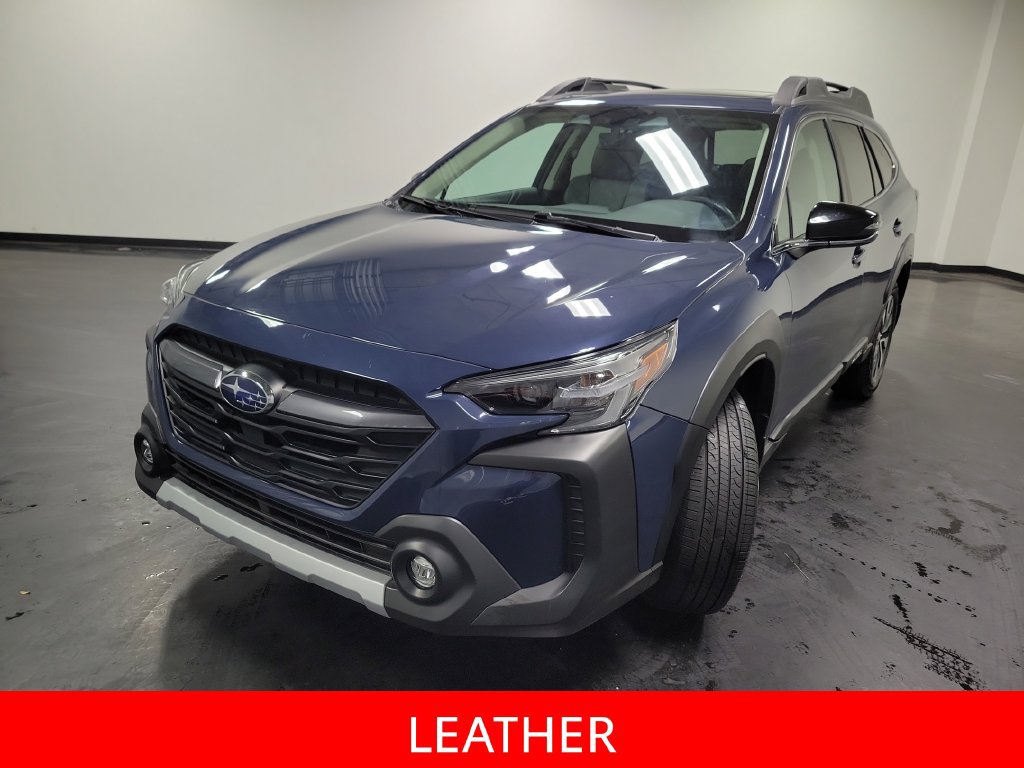 Used 2025 Subaru Outback Limited AWD/4WD image 4