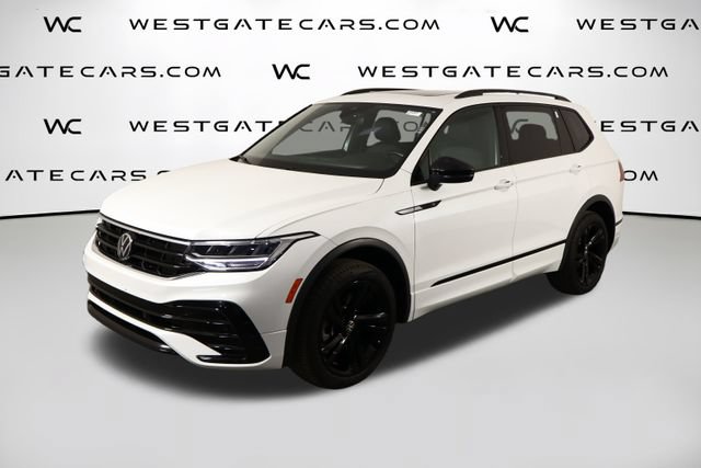 Used 2024 Volkswagen Tiguan SE R-Line