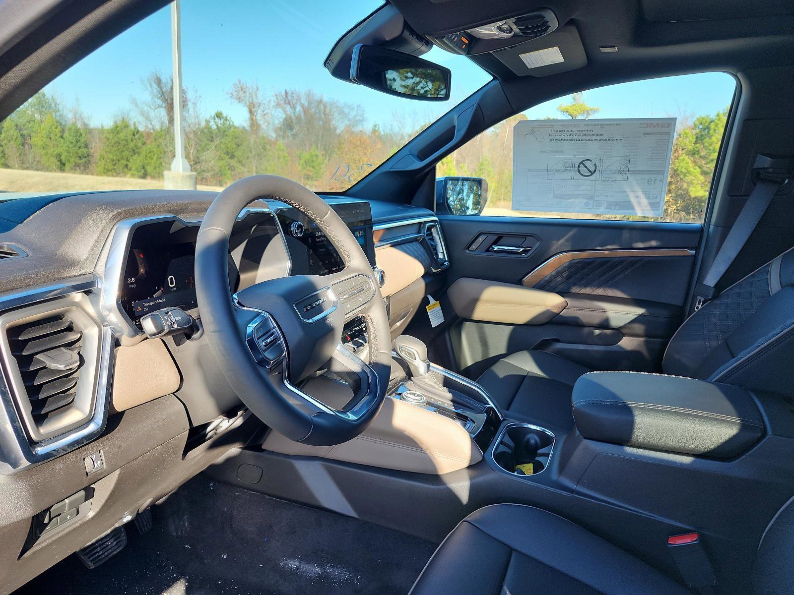 New 2026 GMC Canyon Denali image 9