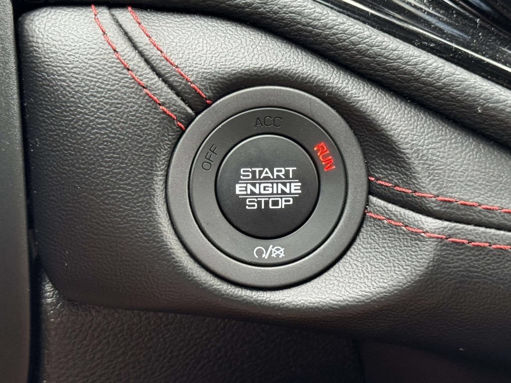 Used 2025 Dodge Durango GT AWD/4WD image 20
