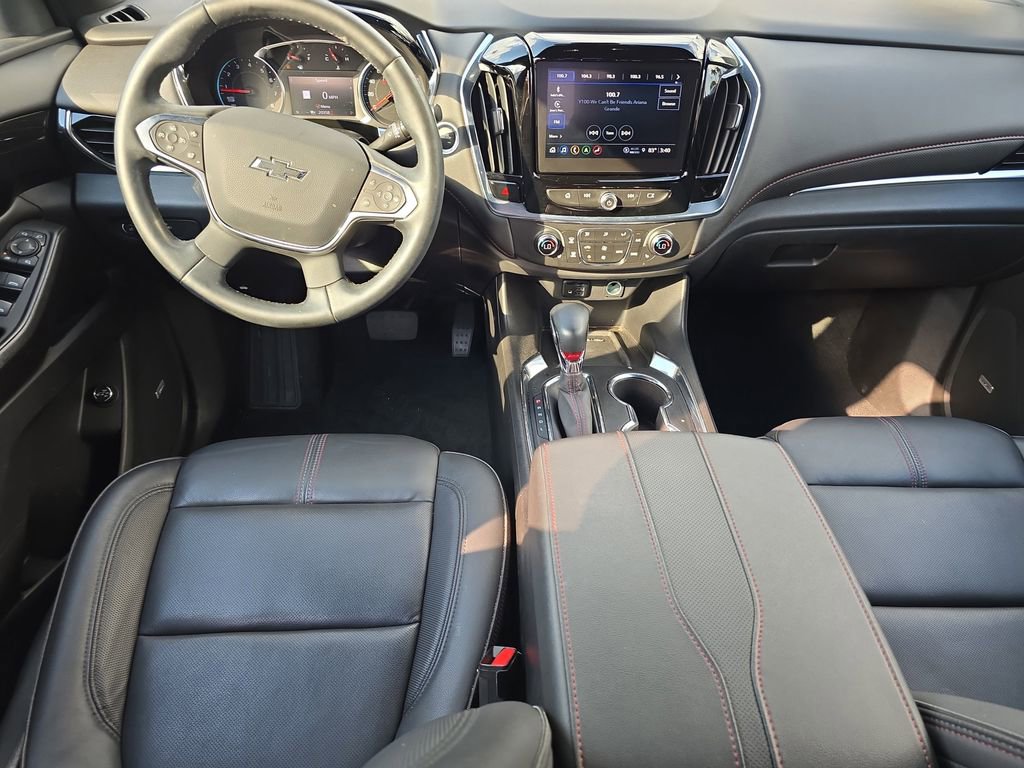 Used 2023 Chevrolet Traverse RS image 12