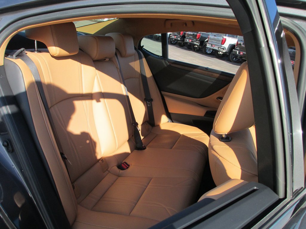 Used 2023 Lexus ES 350 Ultra Luxury image 19