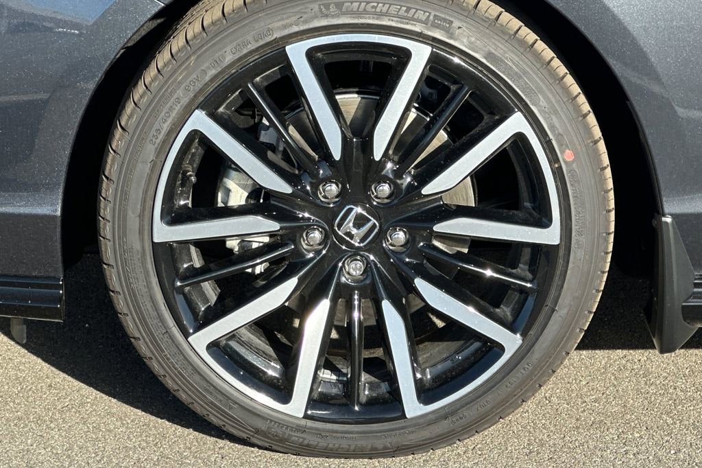 New 2026 Honda Accord EX-L image 30