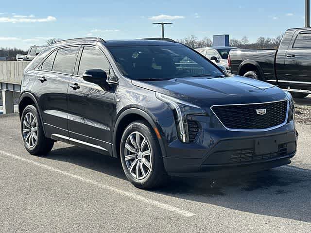 Used 2023 Cadillac XT4 Sport w/ Sun And Sound Package AWD/4WD image 33