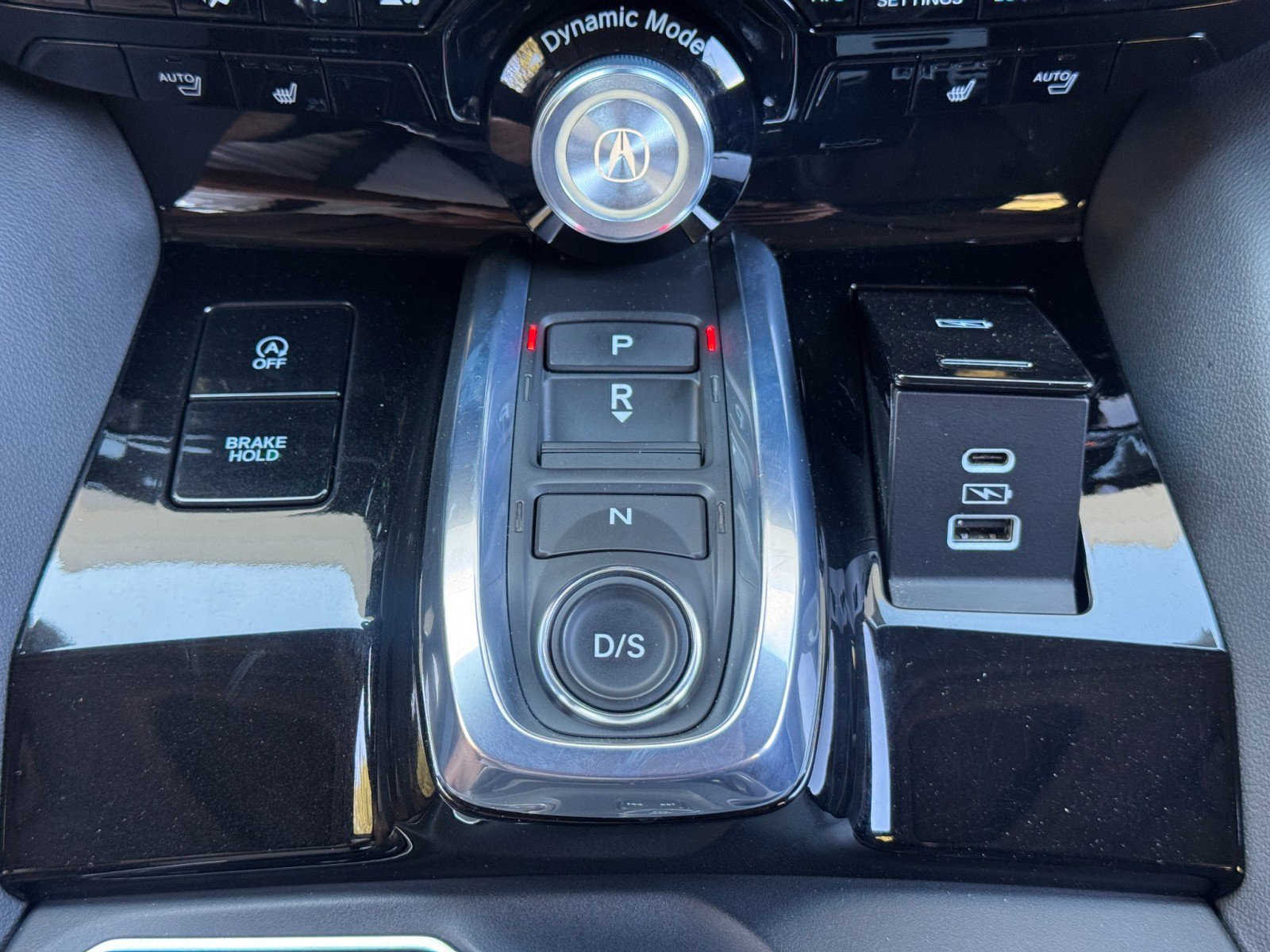 Used 2022 Acura MDX SH-AWD image 30