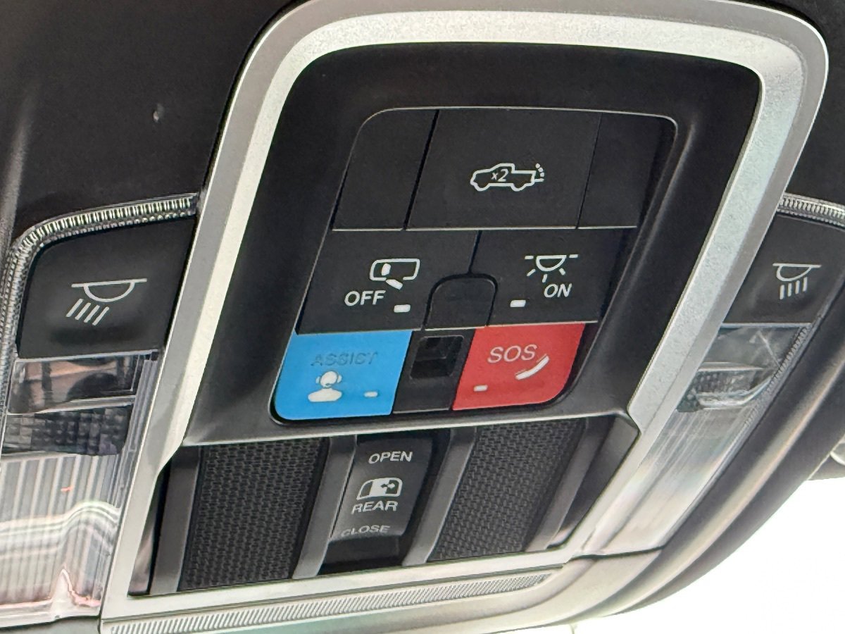 Used 2025 RAM 1500 Rebel w/ Rebel Level 1 Equipment Group AWD/4WD image 34