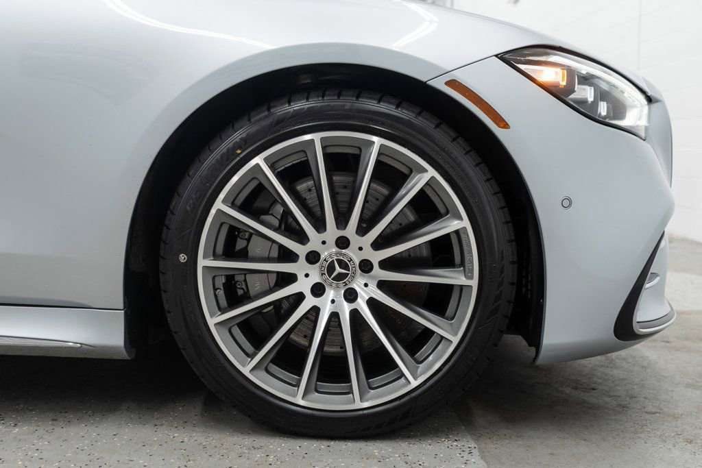 Used 2023 Mercedes-Benz S 580 4MATIC Sedan w/ AMG Line image 44