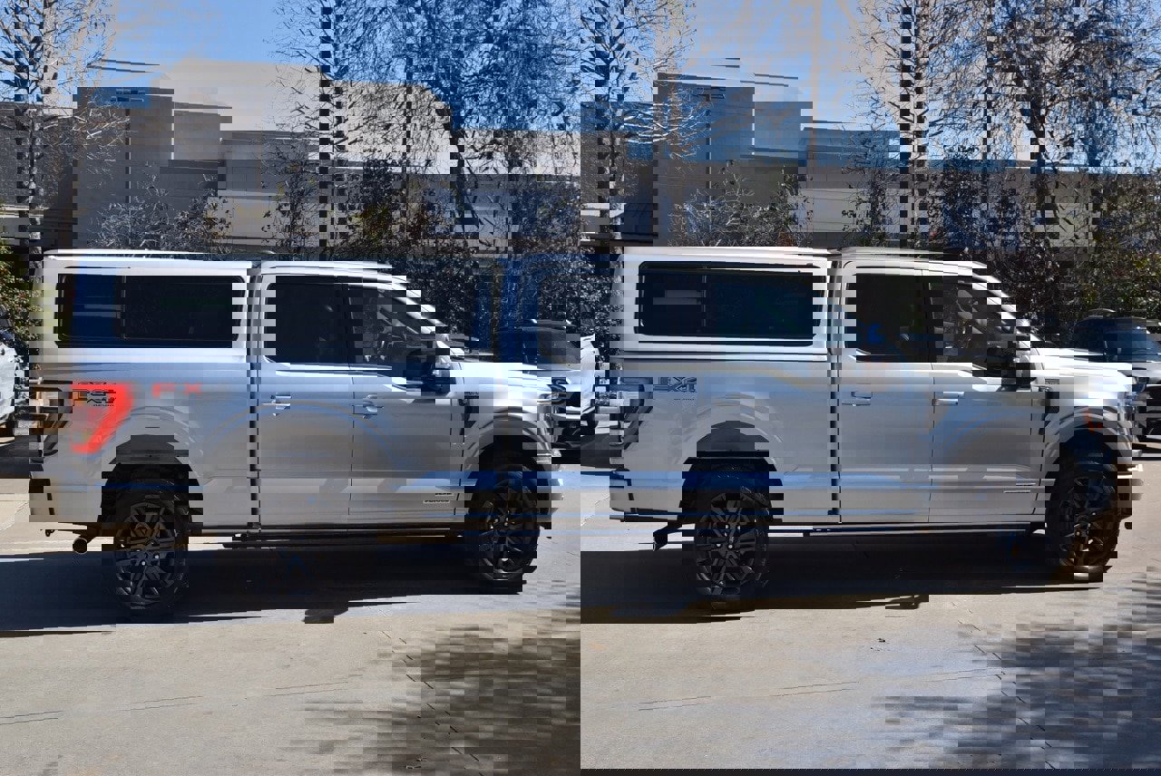 Certified 2022 Ford F150 Lariat w/ Equipment Group 502A High image 6