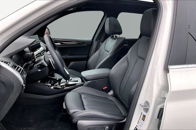 Used 2024 BMW X3 xDrive30i w/ Premium Package image 15