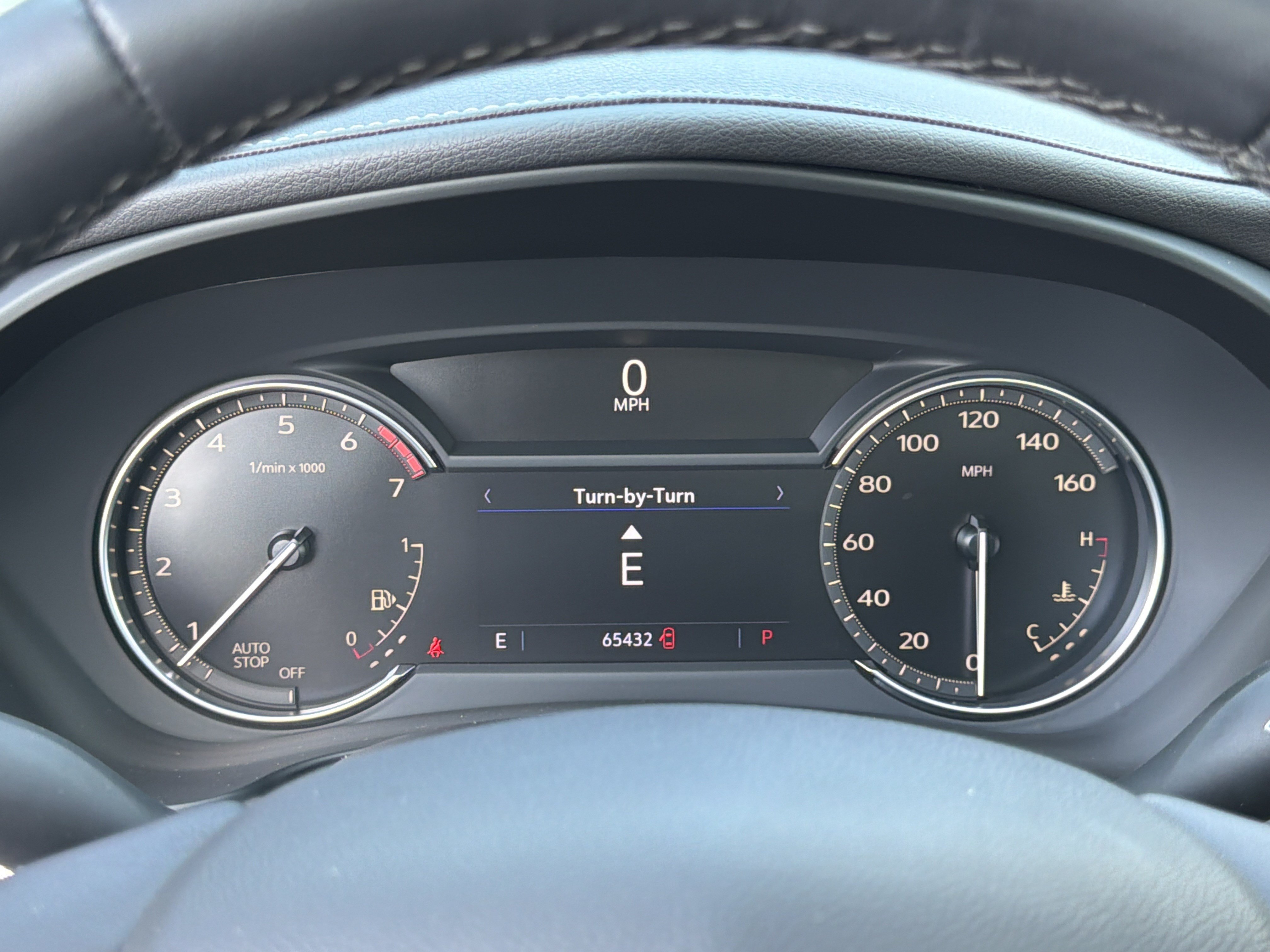 Used 2023 Cadillac XT4 Premium Luxury FWD image 28