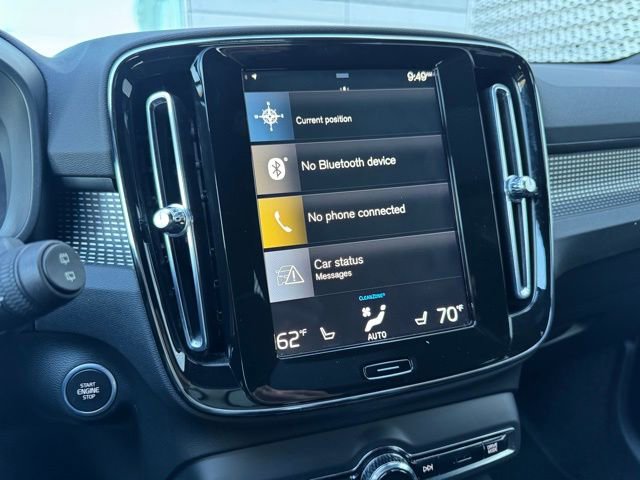 Used 2022 Volvo XC40 T4 R-Design w/ Advanced Package FWD image 13