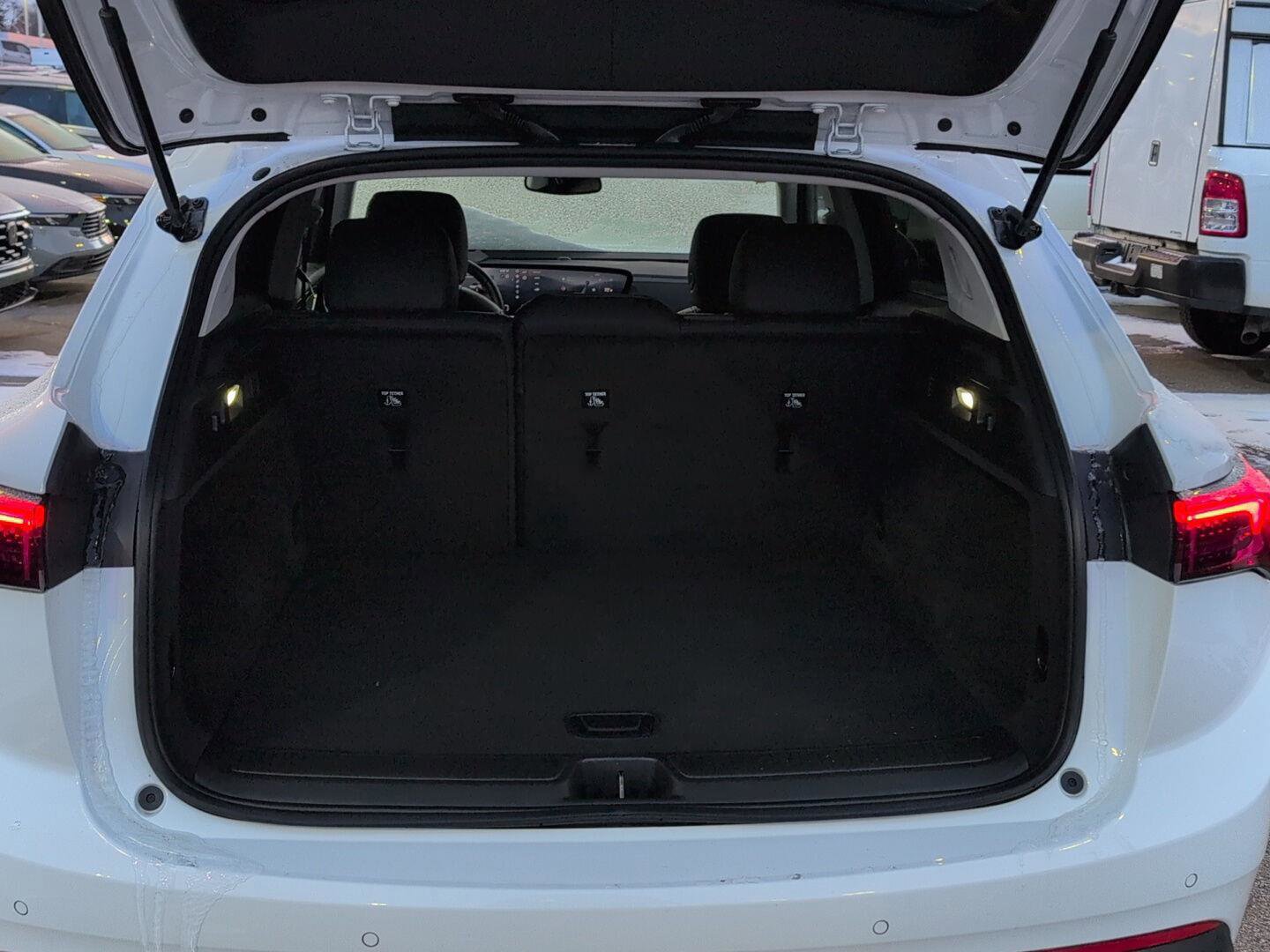 Used 2025 Buick Envision Preferred image 7