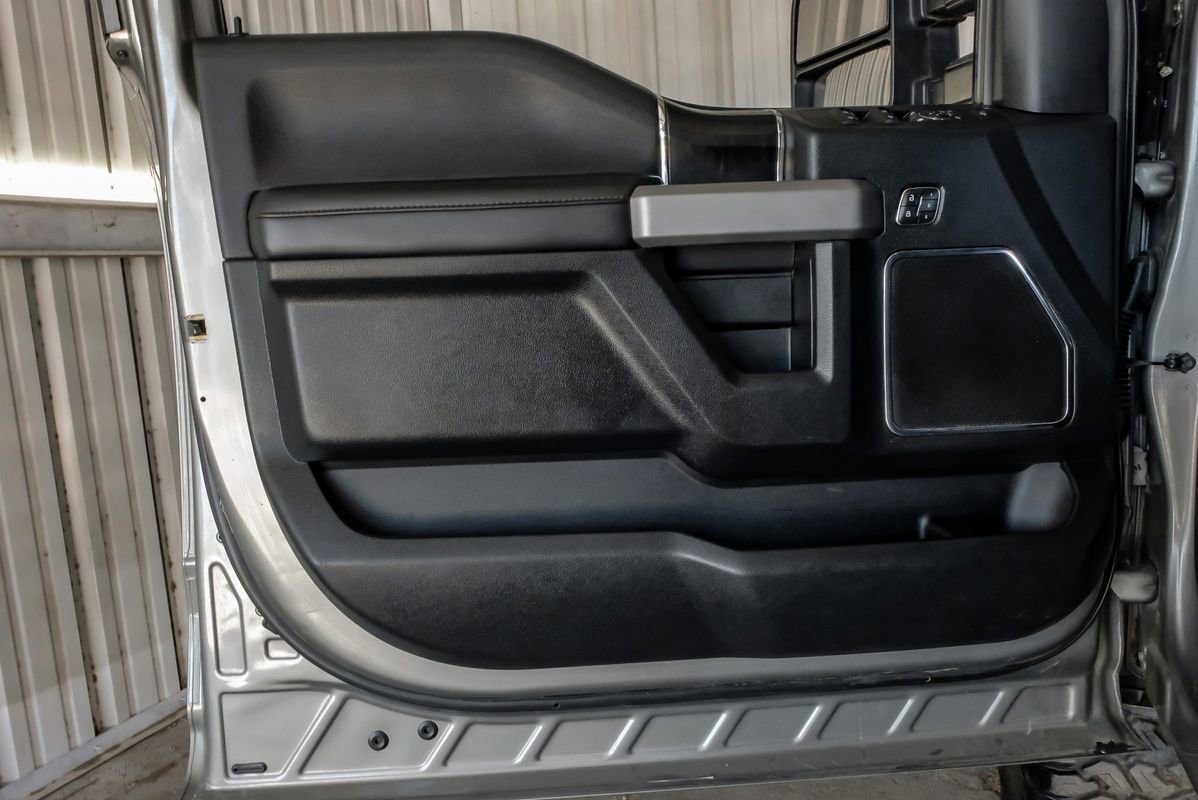 Used 2019 Ford F250 Platinum w/ Platinum Ultimate Package AWD/4WD image 43
