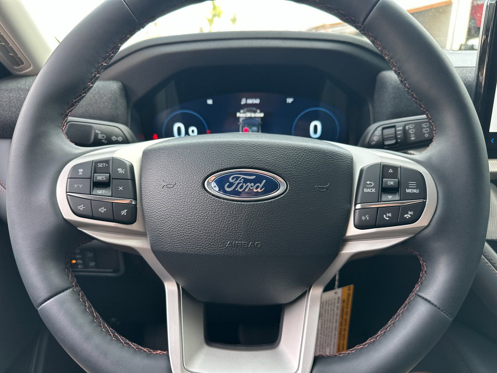 New 2026 Ford Explorer Active w/ Active Comfort Package image 27