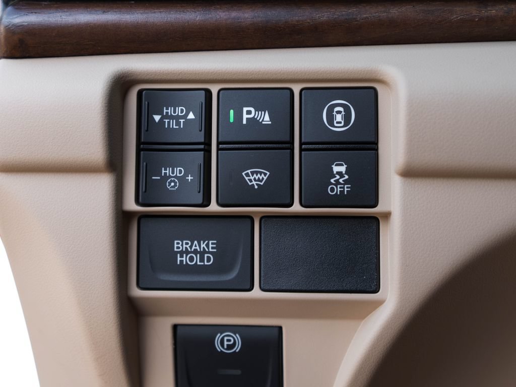 Certified 2024 Acura RDX SH-AWD w/ Advance Package image 32