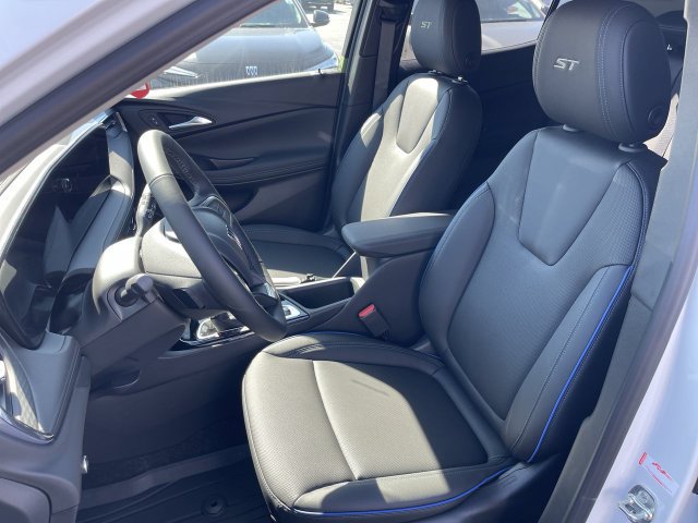 New 2026 Buick Encore GX Sport Touring w/ Advanced Technology Package AWD/4WD image 11