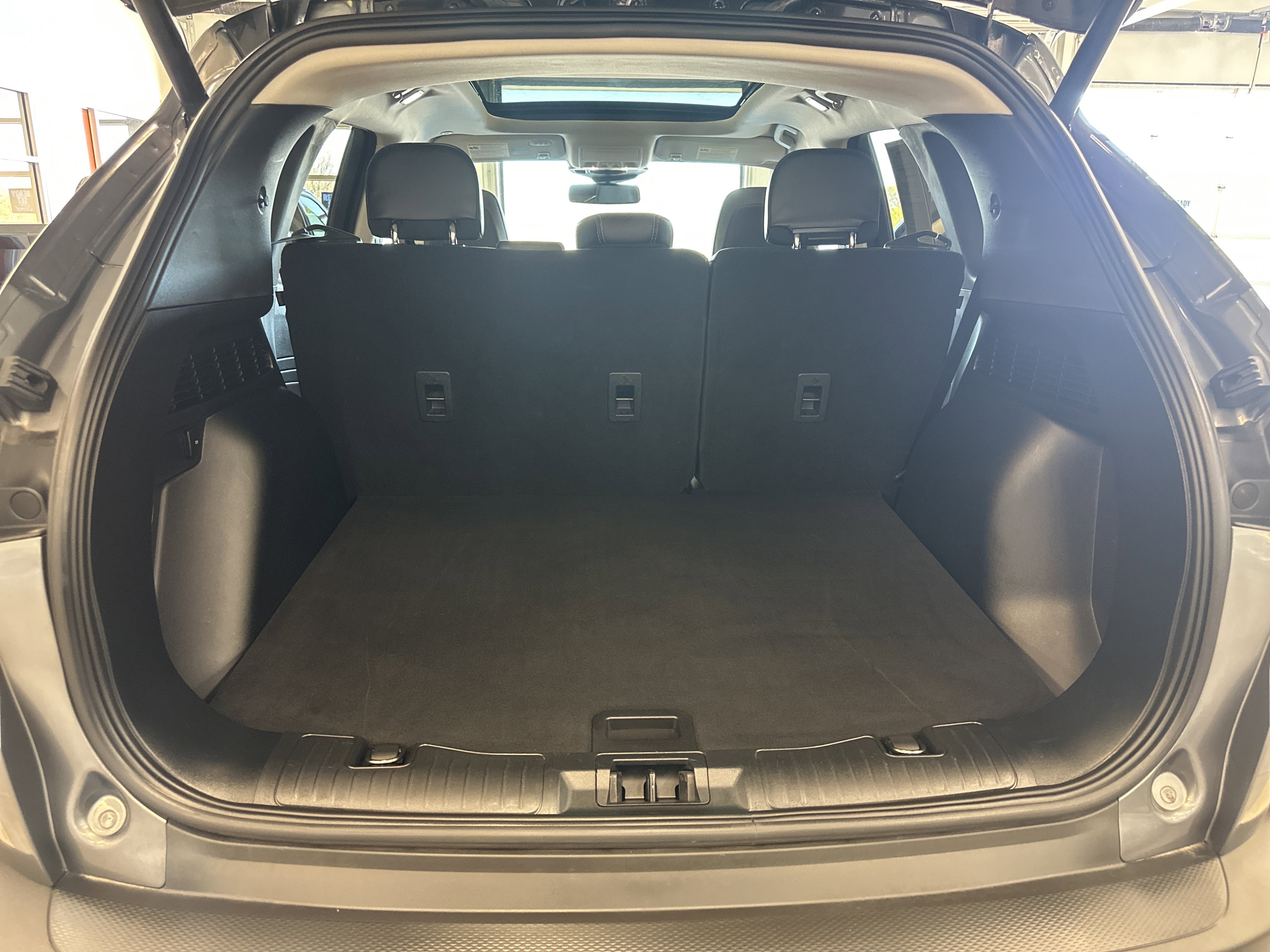 Used 2022 Ford Escape Titanium w/ Titanium Elite Package image 7