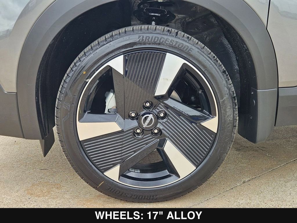 New 2026 Nissan Kicks SR image 29