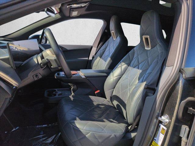 Used 2024 BMW iX xDrive50 w/ Premium Package AWD/4WD image 17