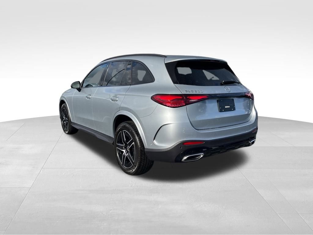 New 2026 Mercedes-Benz GLC 300 4MATIC image 7