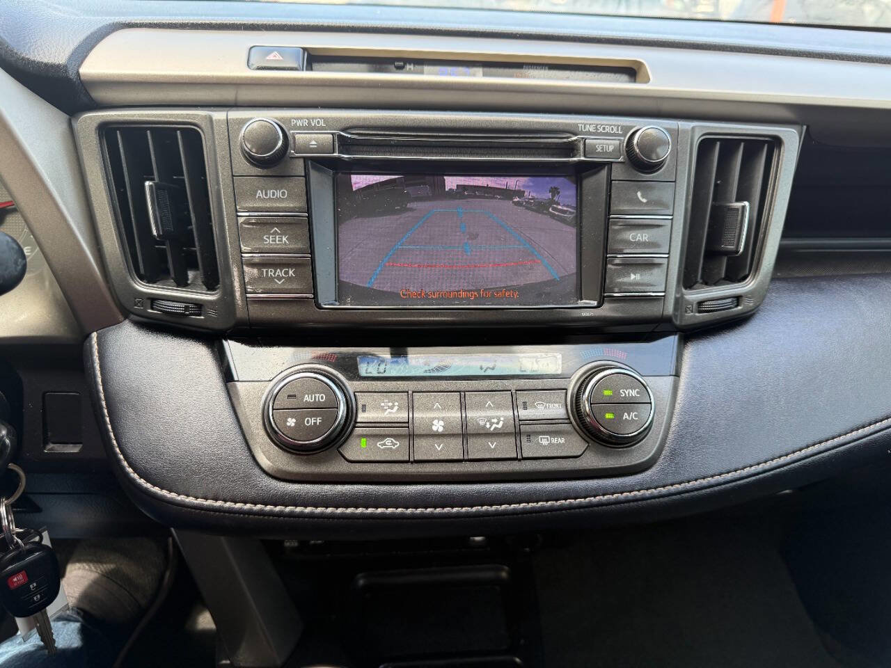 Used 2013 Toyota RAV4 XLE image 15