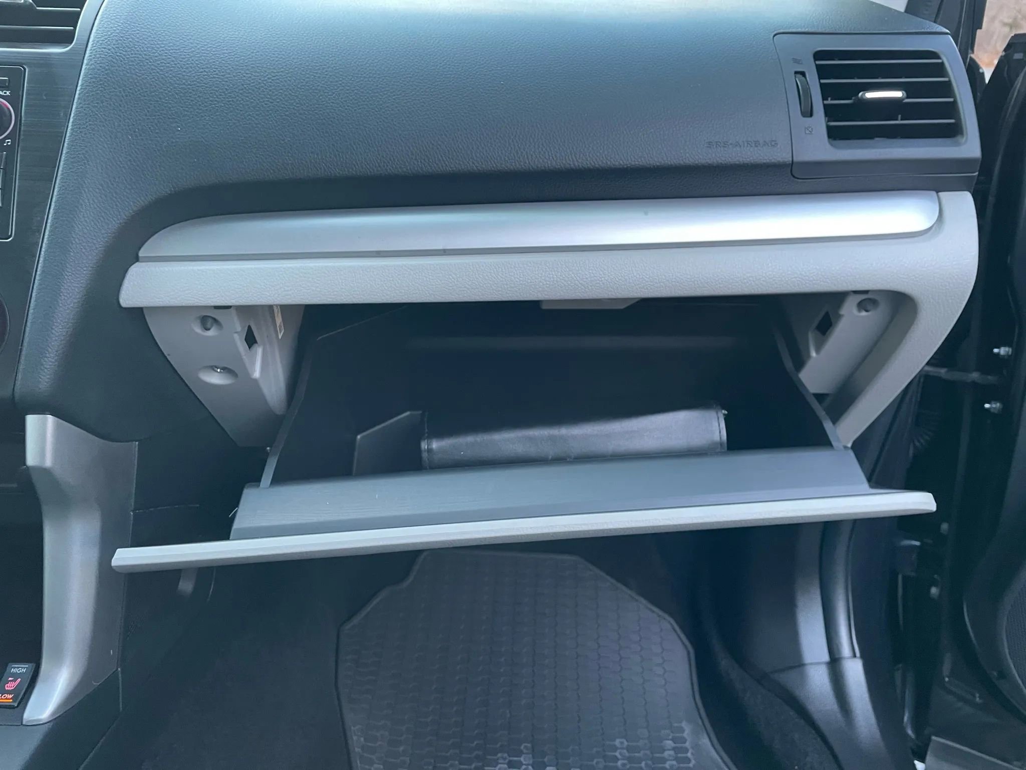 Used 2015 Subaru Forester 2.5i Premium w/ All-Weather Package image 32