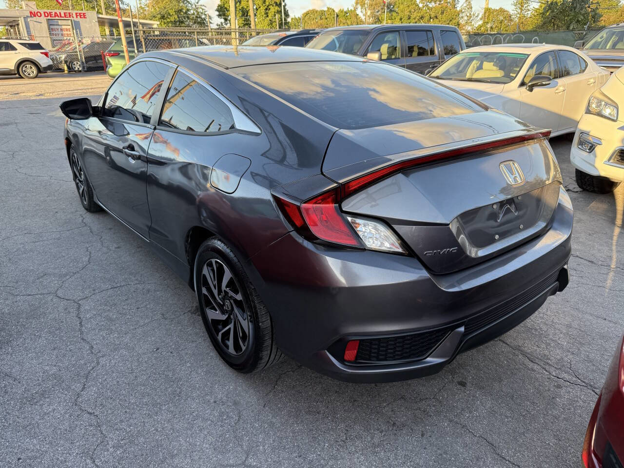 Used 2018 Honda Civic LX-P image 5