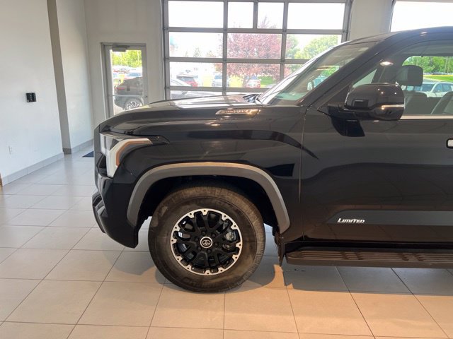 Used 2023 Toyota Sequoia Limited w/ TRD Off-Road Package AWD/4WD image 4