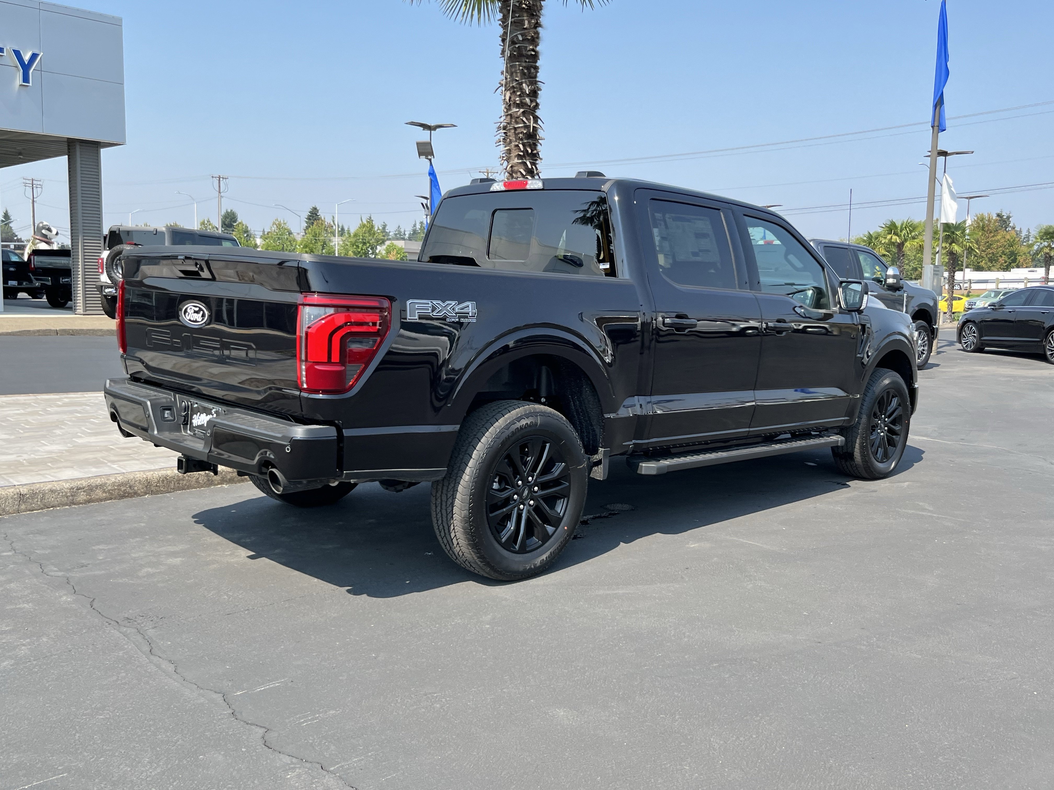 New 2025 Ford F150 Lariat w/ Equipment Group 501A Mid image 3