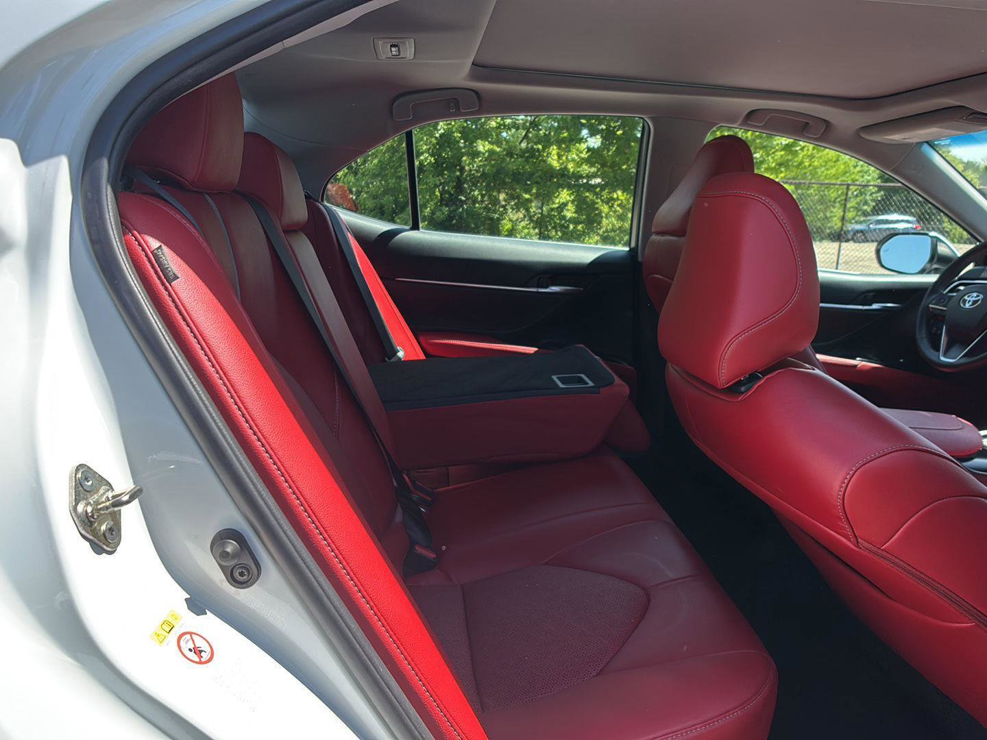 Used 2018 Toyota Camry XSE w/ Driver Assist Package FWD image 17
