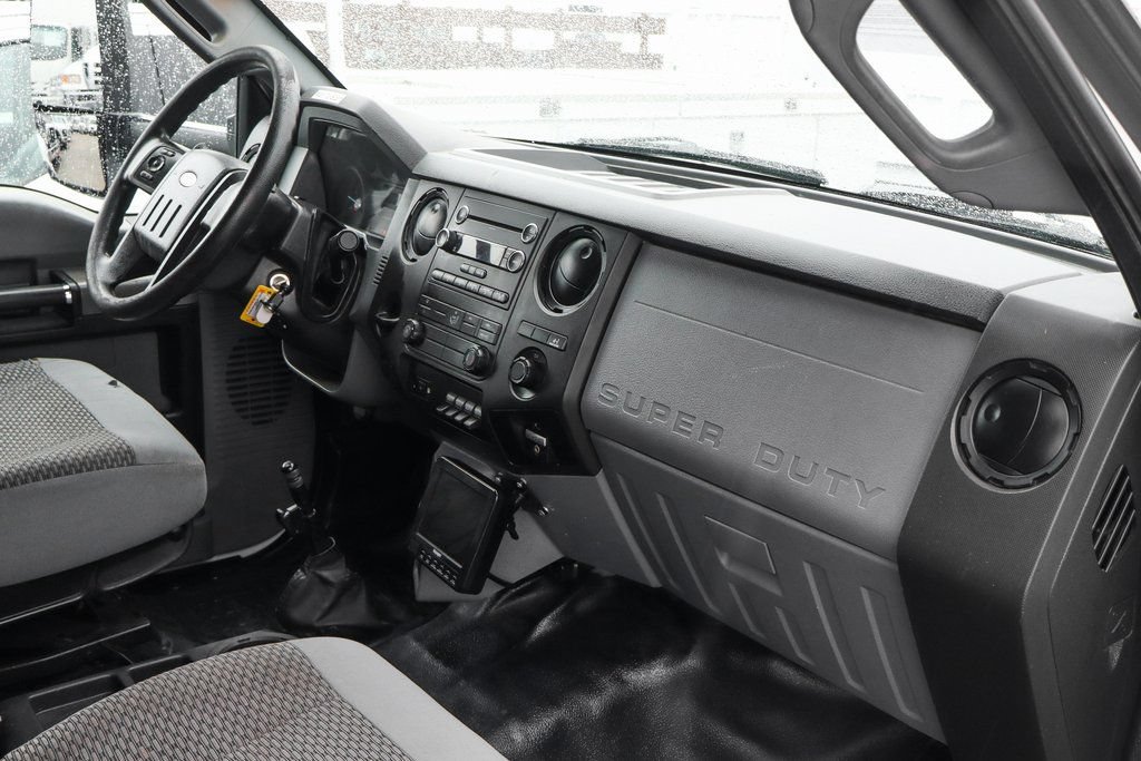Used 2016 Ford F650 2WD Crew Cab Super Duty image 43