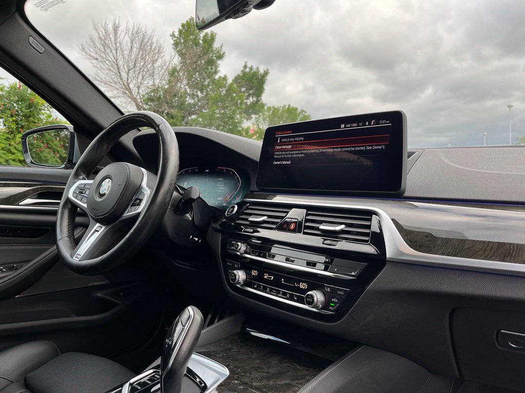 Used 2023 BMW 530i xDrive w/ M Sport Package AWD/4WD image 28