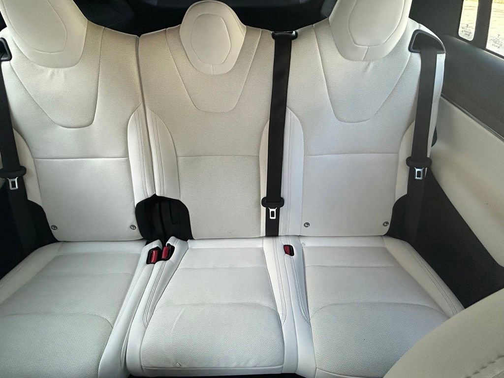 Used 2022 Tesla Model X AWD/4WD image 13