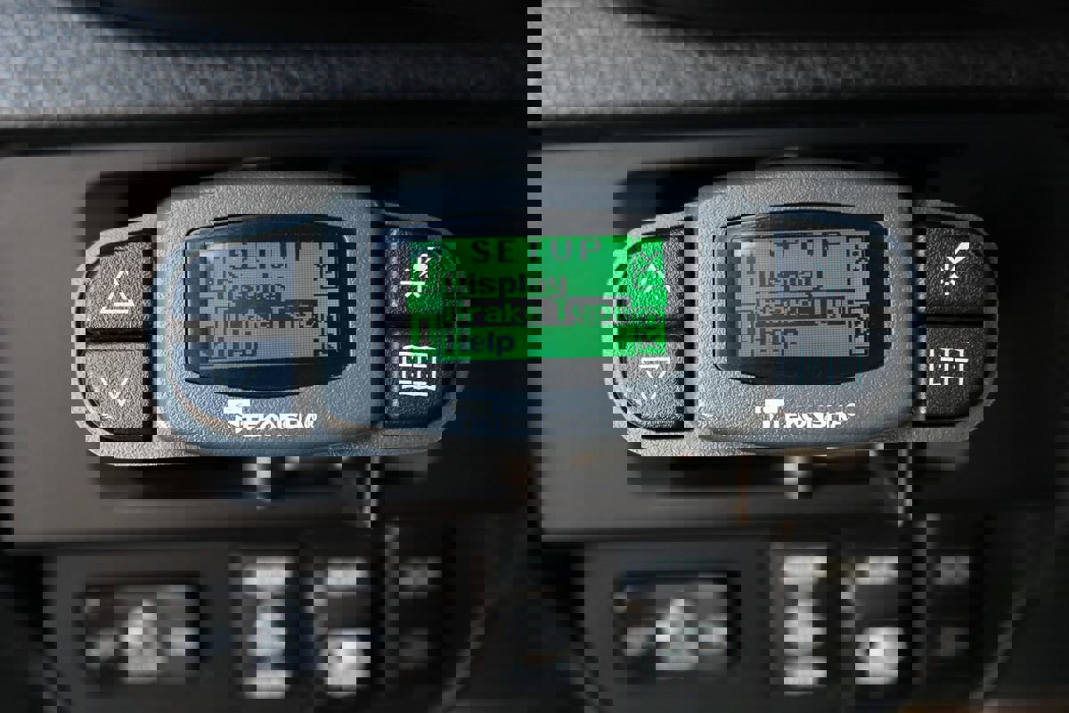 Used 2017 Toyota Tacoma TRD Off-Road image 24