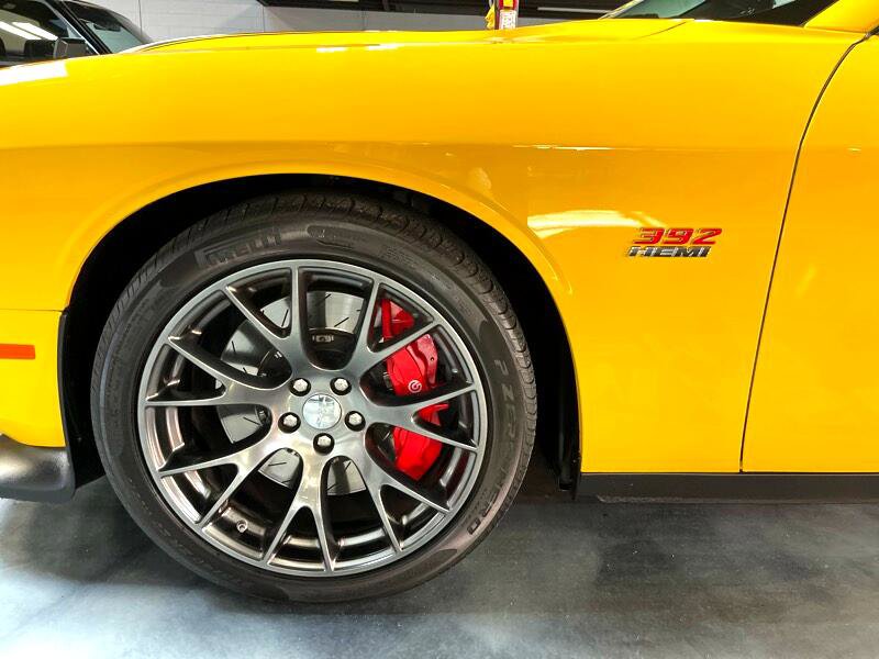 Used 2017 Dodge Challenger SRT w/ Technology Group image 19