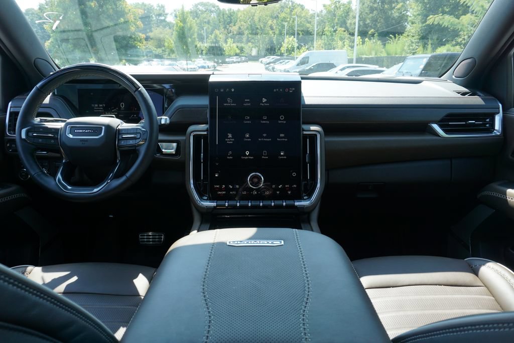 Used 2026 GMC Yukon XL Denali Ultimate AWD/4WD image 30