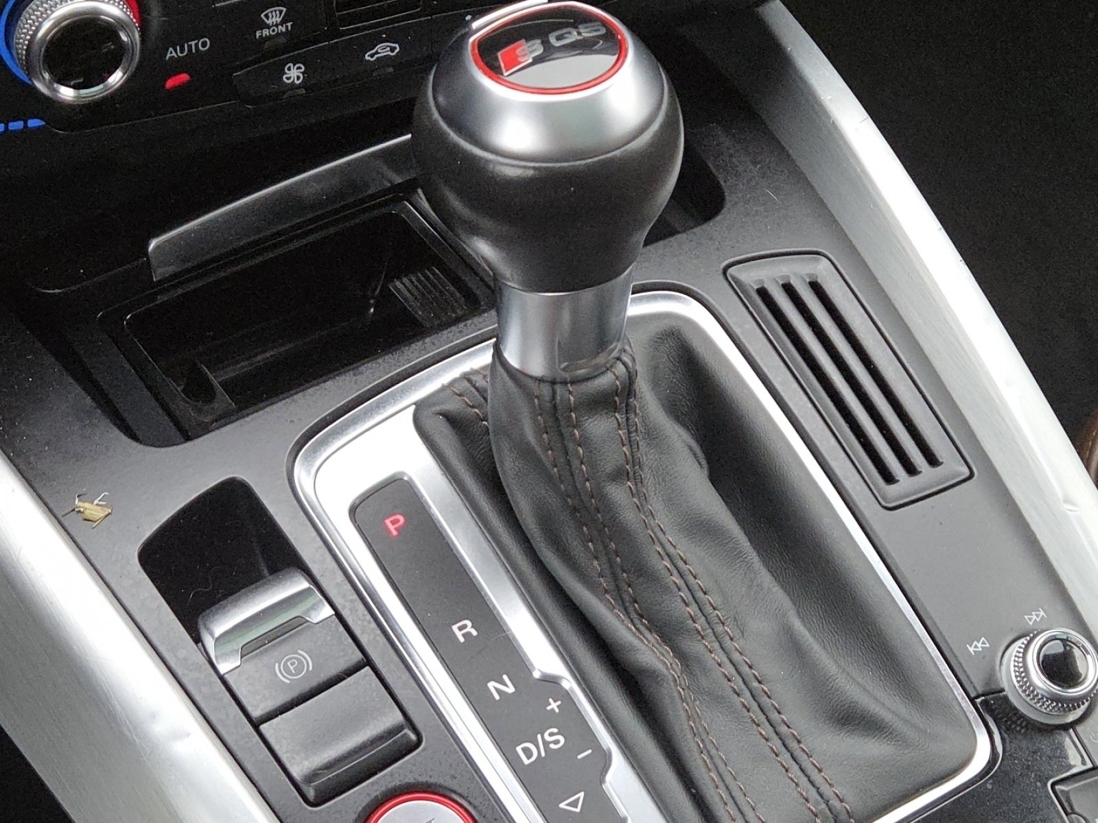 Used 2016 Audi SQ5 Premium Plus w/ Technology Package image 28