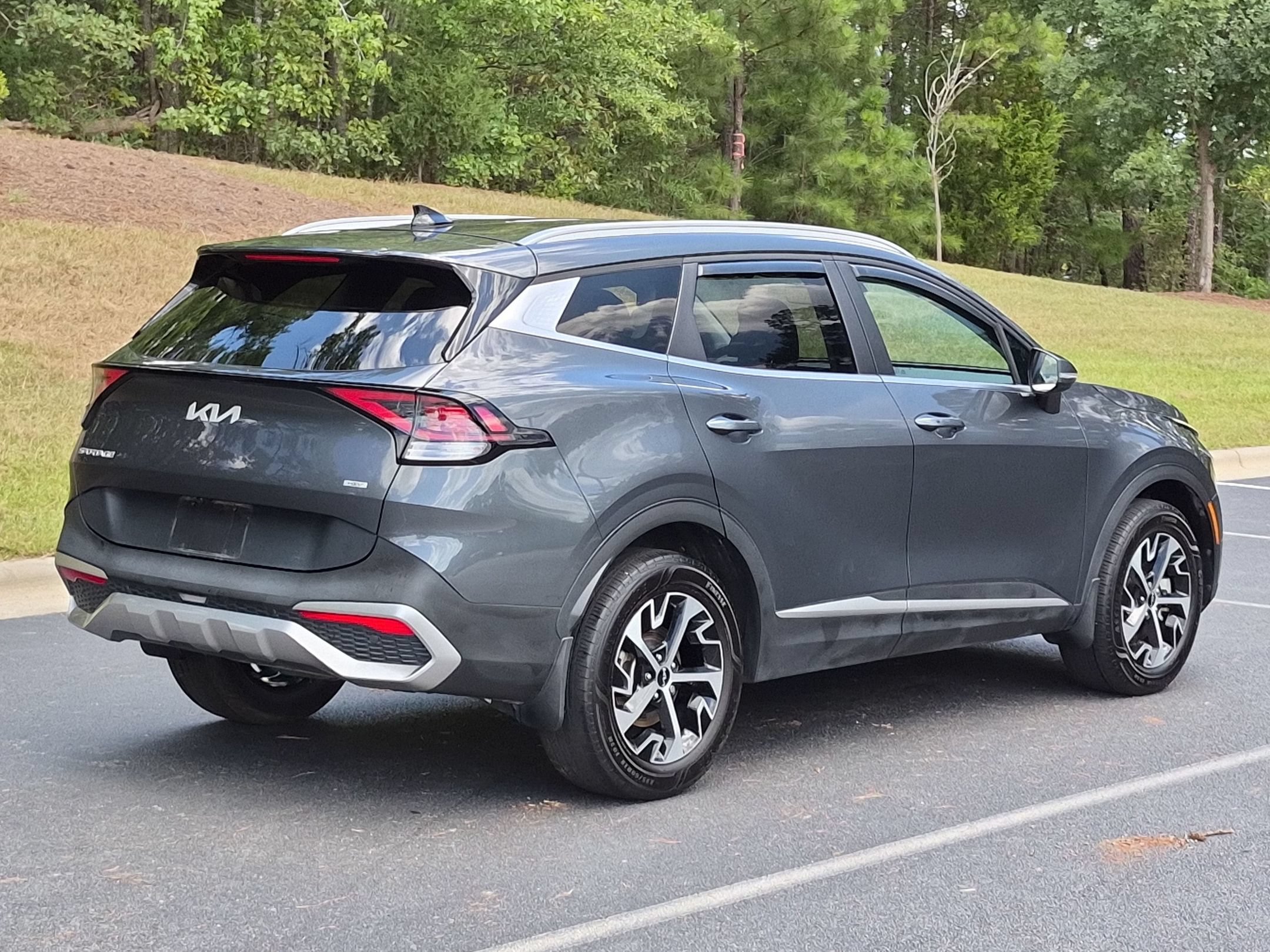 Used 2023 Kia Sportage EX AWD/4WD image 28