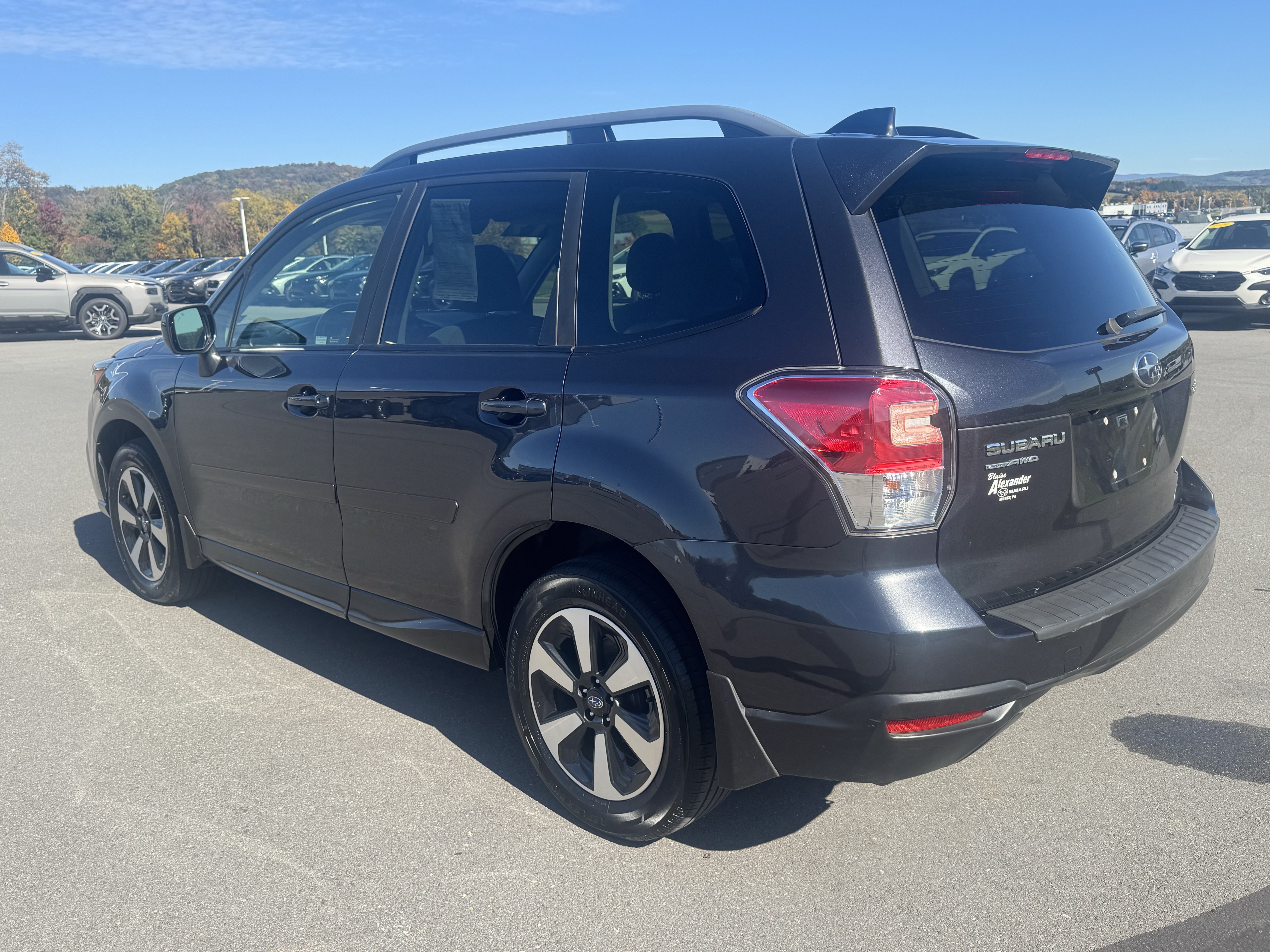Used 2018 Subaru Forester 2.5i Premium AWD/4WD image 6