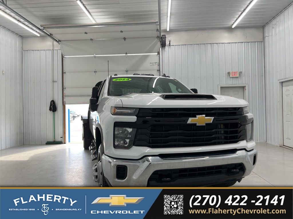 Used 2024 Chevrolet Silverado 3500 W/T w/ WT Convenience Package AWD/4WD image 1